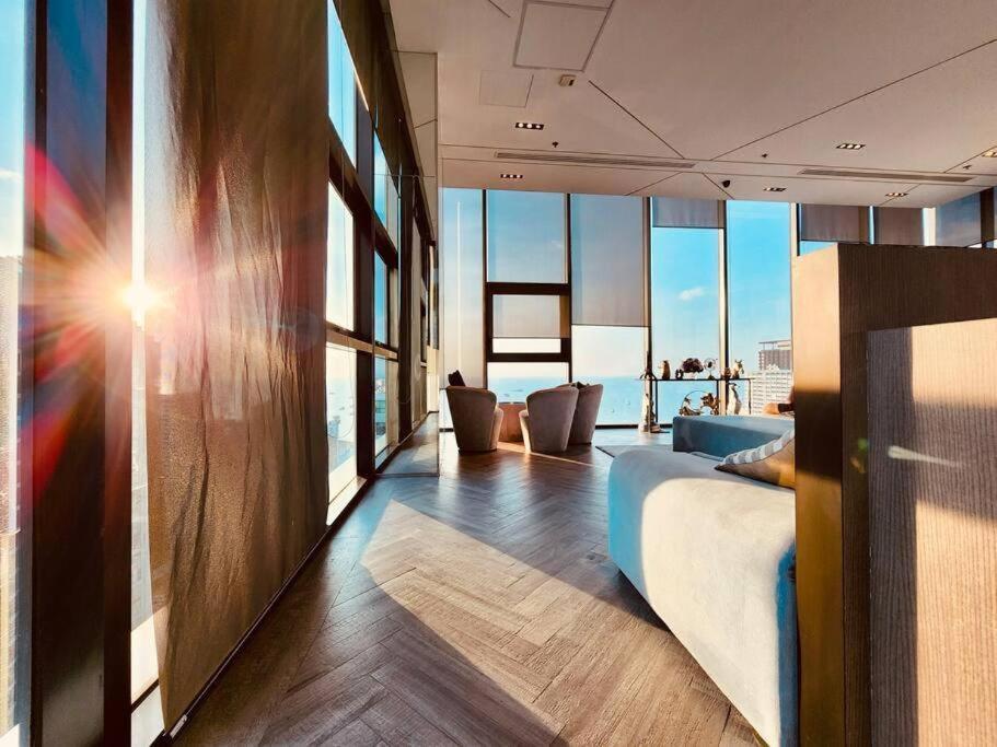 Great Location With Infinity Pool -Central Pattaya Daire Dış mekan fotoğraf