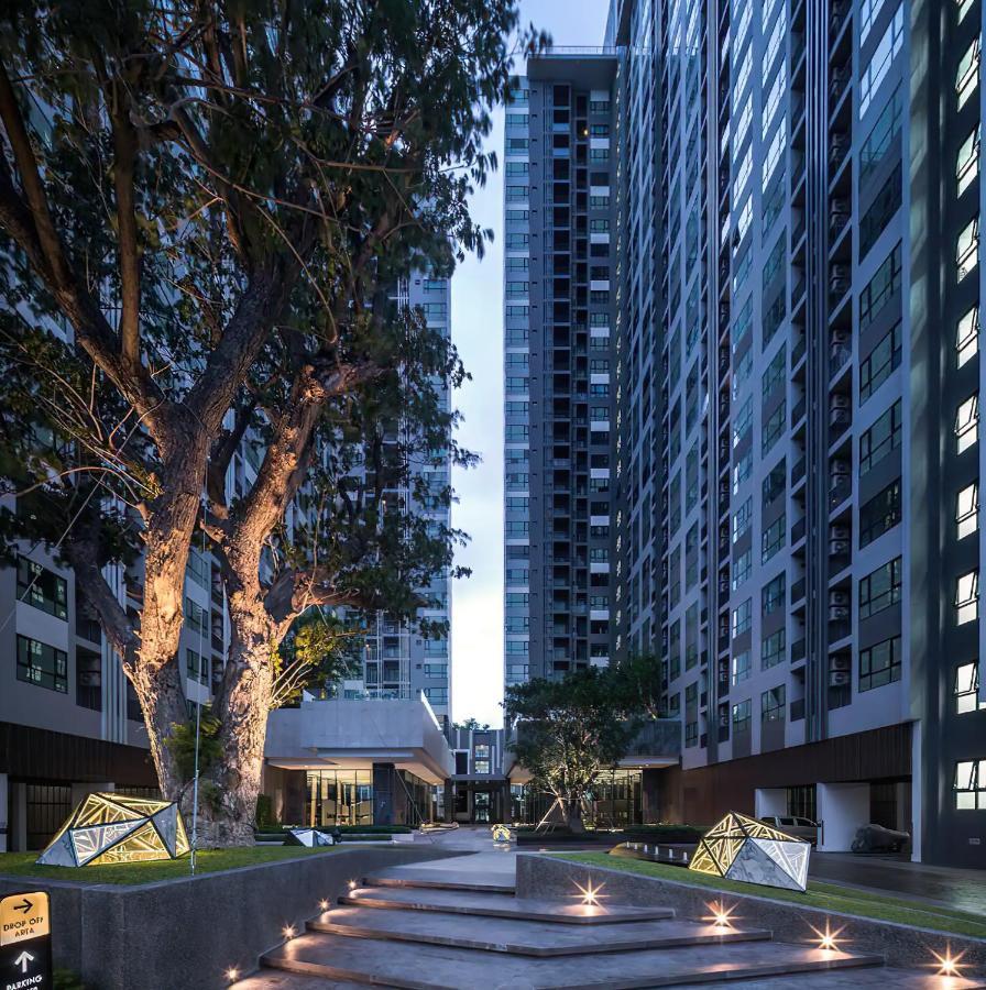 Great Location With Infinity Pool -Central Pattaya Daire Dış mekan fotoğraf