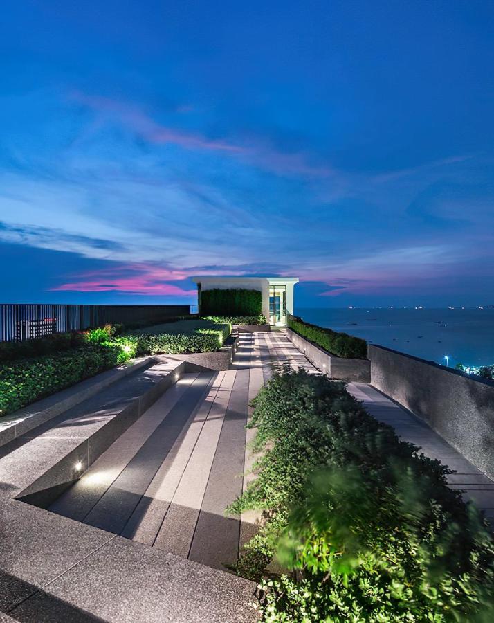 Great Location With Infinity Pool -Central Pattaya Daire Dış mekan fotoğraf