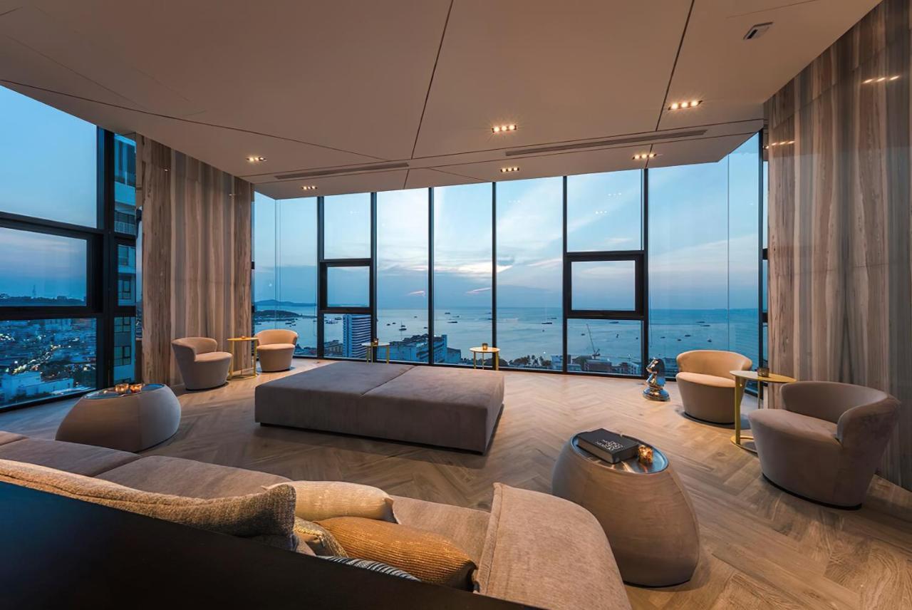 Great Location With Infinity Pool -Central Pattaya Daire Dış mekan fotoğraf